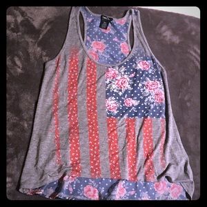 🚫SOLD on eBay🚫Floral american flag tank top